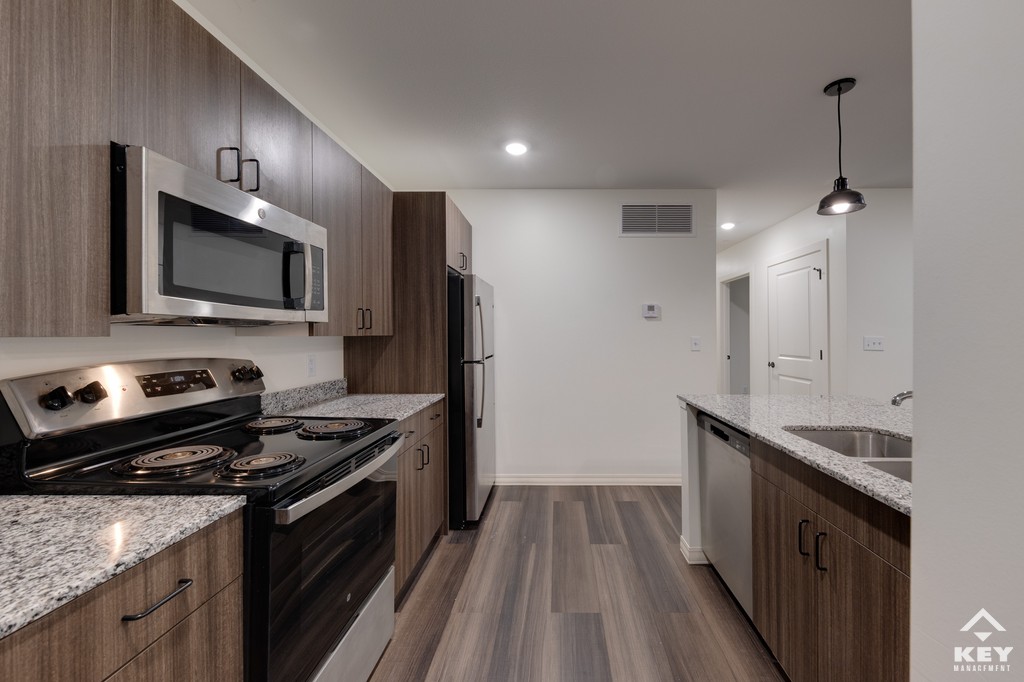 WIN Residences — 2 bedroom apartment, photo 6